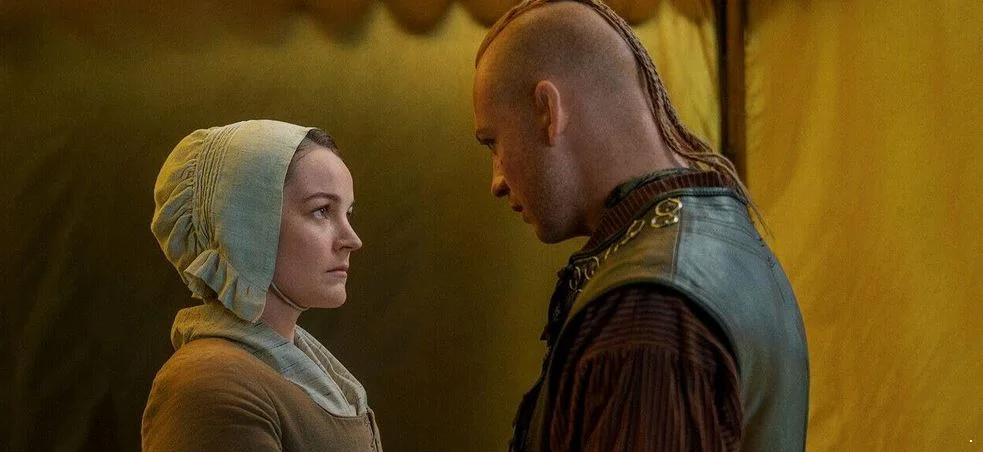 7 сезон 8 серия Чужестранка смотреть онлайн